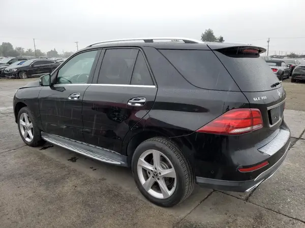 4JGDA5HB7JB175039 2018 MERCEDES-BENZ GLE - Image 2