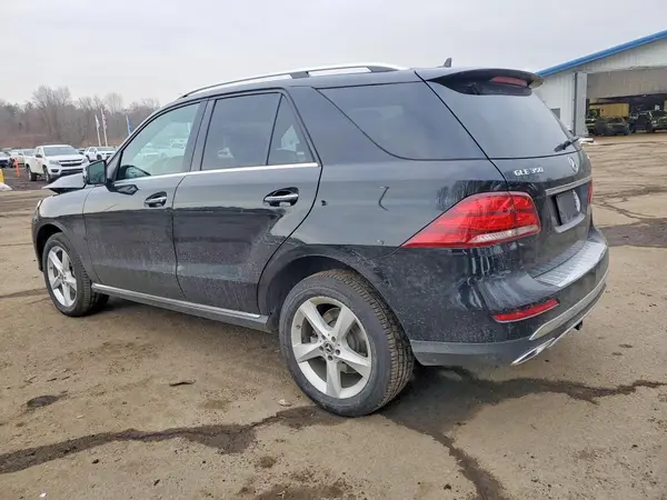 4JGDA5HB7JB175610 2018 MERCEDES-BENZ GLE - Image 2