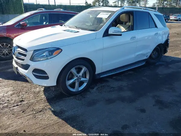 4JGDA5HB7JB184789 2018 MERCEDES-BENZ GLE - Image 2