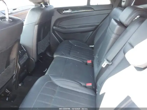 4JGDA5HB8GA666749 2016 MERCEDES-BENZ GLE - Image 8