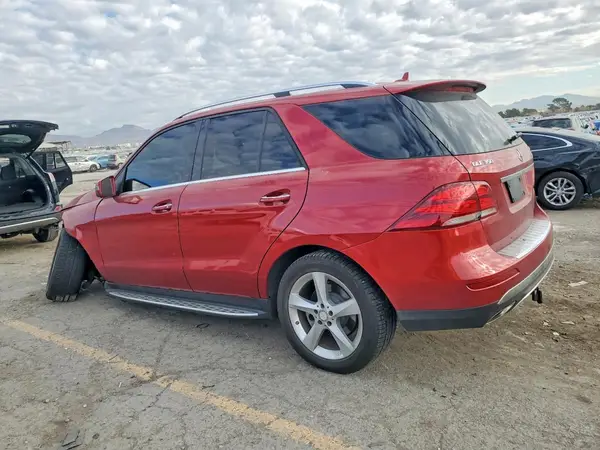 4JGDA5HB8GA669537 2016 MERCEDES-BENZ GLE - Image 2
