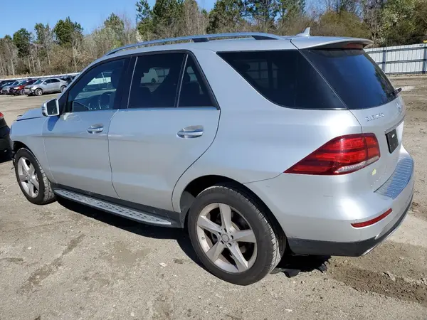 4JGDA5HB8GA685351 2016 MERCEDES-BENZ GLE - Image 2