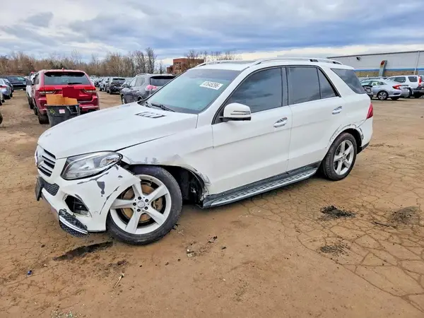4JGDA5HB8GA698049 2016 MERCEDES-BENZ GLE - Image 1