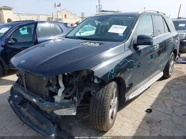 4JGDA5HB8GA718140 2016 MERCEDES-BENZ GLE - Image 2