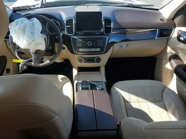 4JGDA5HB8GA744379 2016 MERCEDES-BENZ GLE - Image 8