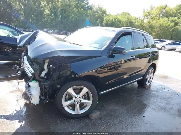 4JGDA5HB8GA748514 2016 MERCEDES-BENZ GLE - Image 2