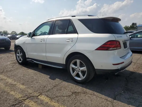 4JGDA5HB8GA753230 2016 MERCEDES-BENZ GLE - Image 2