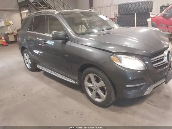 4JGDA5HB8GA770397 2016 MERCEDES-BENZ GLE - Image 1