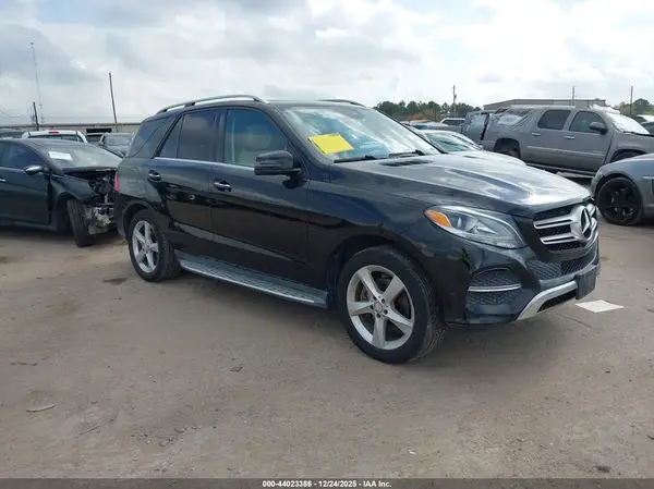 4JGDA5HB8GA798863 2016 MERCEDES-BENZ GLE - Image 1
