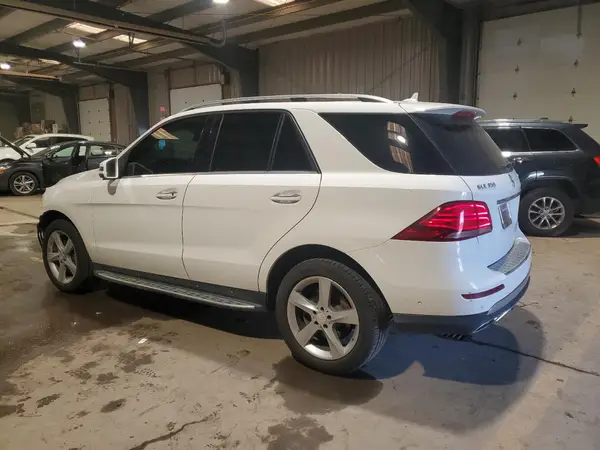 4JGDA5HB8GA807643 2016 MERCEDES-BENZ GLE - Image 2