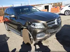 4JGDA5HB8HA818403 2017 MERCEDES-BENZ GLE