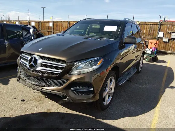 4JGDA5HB8HA818403 2017 MERCEDES-BENZ GLE - Image 2
