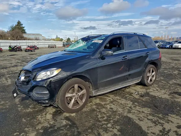 4JGDA5HB8HA824637 2017 MERCEDES-BENZ GLE - Image 1