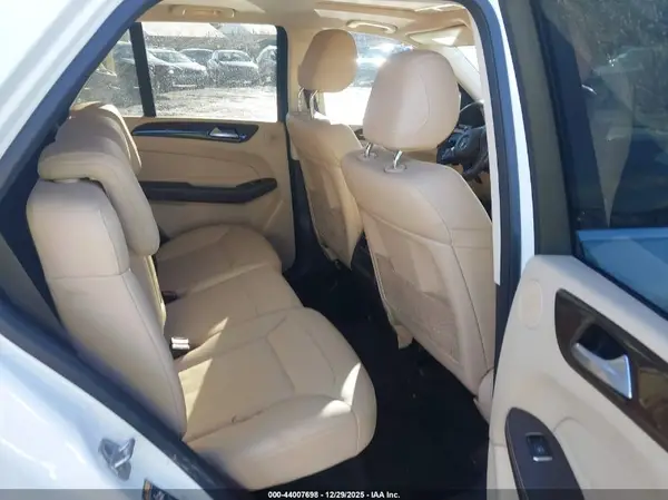4JGDA5HB8HA853264 2017 MERCEDES-BENZ GLE - Image 8