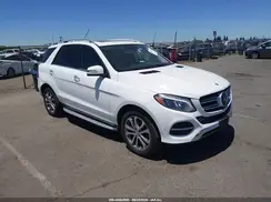4JGDA5HB8HA864958 2017 MERCEDES-BENZ GLE