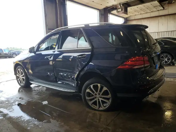 4JGDA5HB8HA866029 2017 MERCEDES-BENZ GLE - Image 2