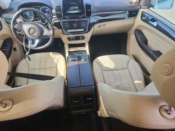 4JGDA5HB8HA900891 2017 MERCEDES-BENZ GLE - Image 8