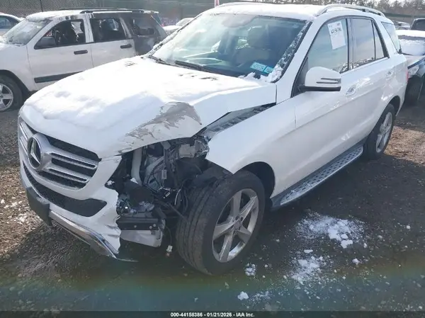 4JGDA5HB8HA903354 2017 MERCEDES-BENZ GLE - Image 2