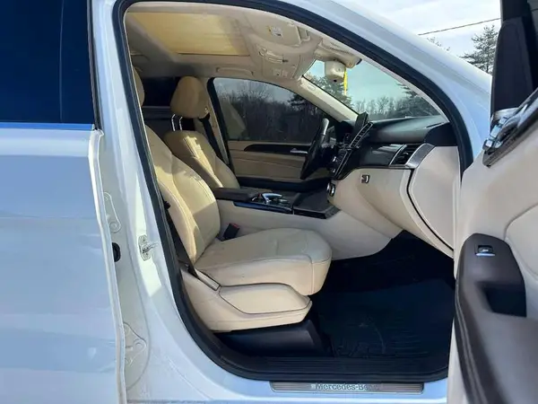4JGDA5HB8HA906612 2017 MERCEDES-BENZ GLE - Image 8