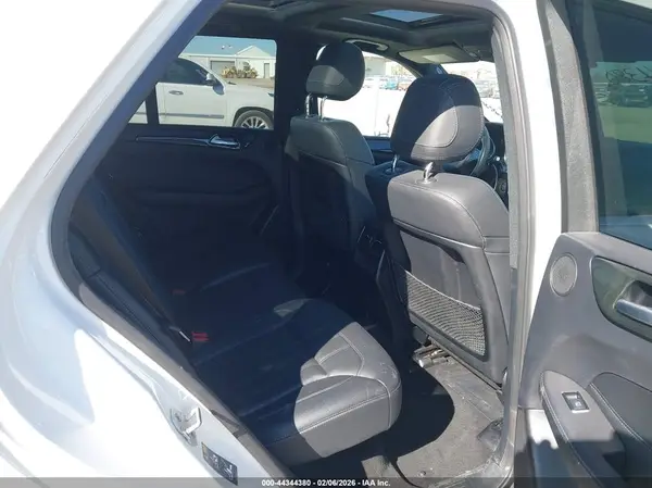 4JGDA5HB8HA910854 2017 MERCEDES-BENZ GLE - Image 8