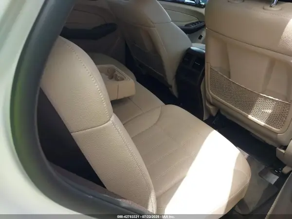 4JGDA5HB8HA929713 2017 MERCEDES-BENZ GLE - Image 8