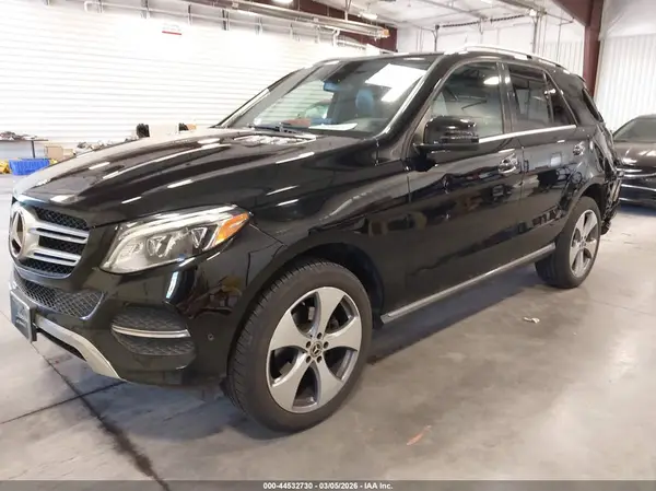 4JGDA5HB8HA933731 2017 MERCEDES-BENZ GLE - Image 2
