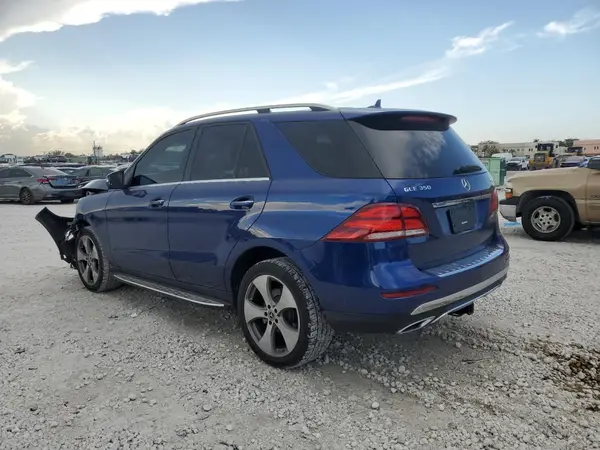 4JGDA5HB8HA957253 2017 MERCEDES-BENZ GLE - Image 2
