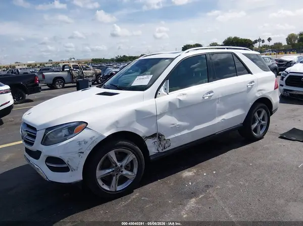 4JGDA5HB8HA961626 2017 MERCEDES-BENZ GLE - Image 2