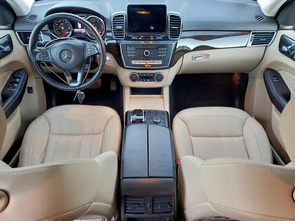4JGDA5HB8HA970925 2017 MERCEDES-BENZ GLE - Image 8