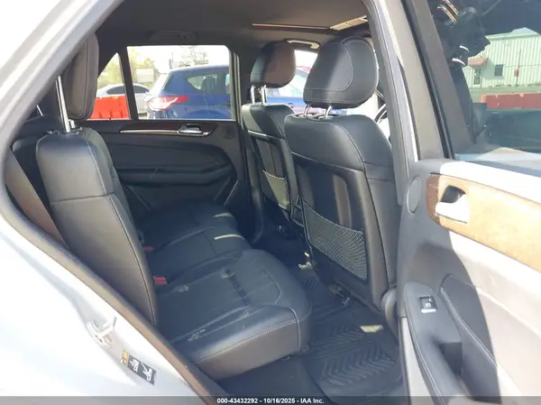 4JGDA5HB8HA989619 2017 MERCEDES-BENZ GLE - Image 8