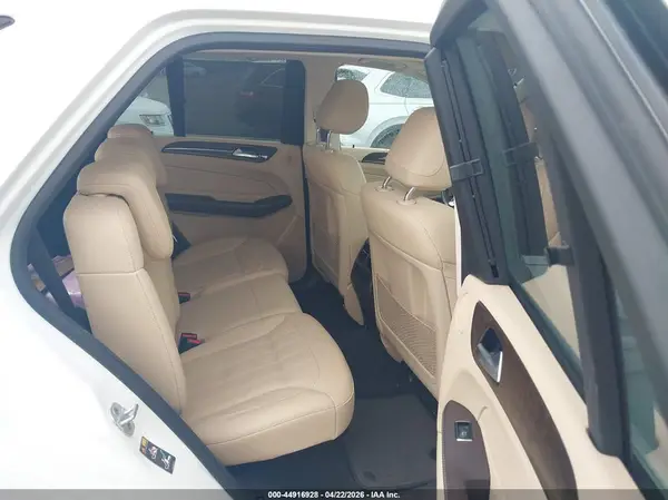 4JGDA5HB8JB011329 2018 MERCEDES-BENZ GLE - Image 8