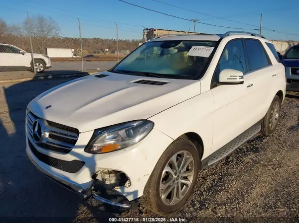 4JGDA5HB8JB041026 2018 MERCEDES-BENZ GLE - Image 2