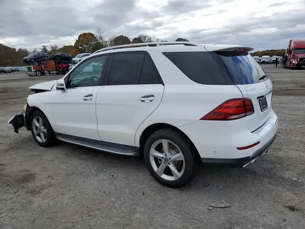 4JGDA5HB8JB100981 2018 MERCEDES-BENZ GLE - Image 2