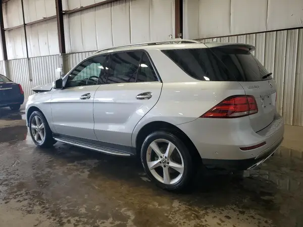 4JGDA5HB8JB107624 2018 MERCEDES-BENZ GLE - Image 2