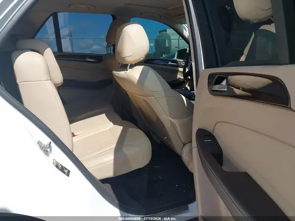 4JGDA5HB8JB135424 2018 MERCEDES-BENZ GLE - Image 8
