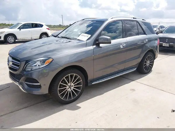 4JGDA5HB8JB153258 2018 MERCEDES-BENZ GLE - Image 2