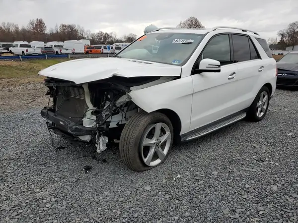 4JGDA5HB8JB155852 2018 MERCEDES-BENZ GLE - Image 1