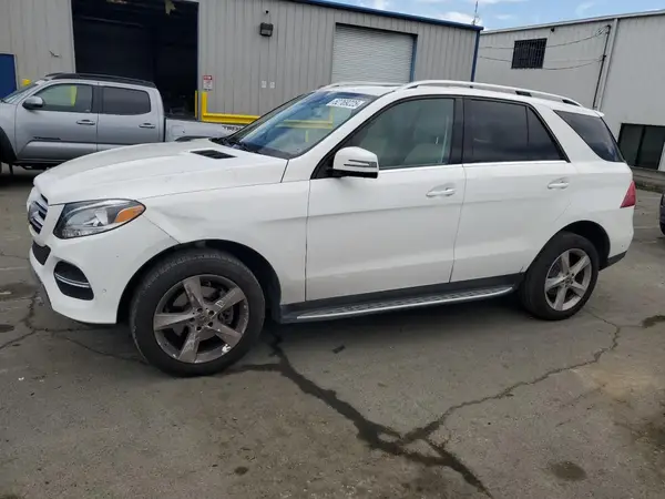 4JGDA5HB8JB177950 2018 MERCEDES-BENZ GLE - Image 1