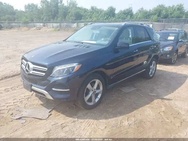 4JGDA5HB8JB188754 2018 MERCEDES-BENZ GLE - Image 2