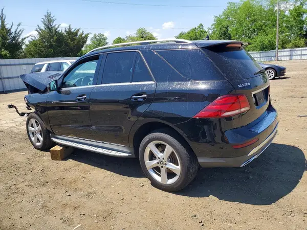 4JGDA5HB8JB201597 2018 MERCEDES-BENZ GLE - Image 2
