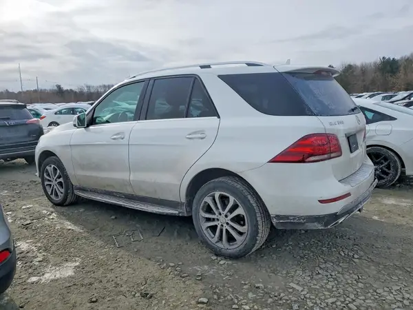 4JGDA5HB9GA640645 2016 MERCEDES-BENZ GLE - Image 2