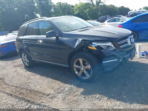4JGDA5HB9GA667764 2016 MERCEDES-BENZ GLE - Image 1