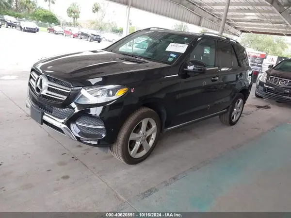 4JGDA5HB9GA679817 2016 MERCEDES-BENZ GLE - Image 2