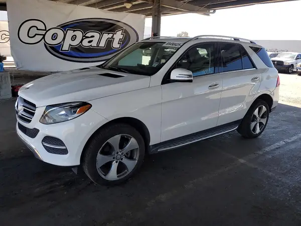 4JGDA5HB9GA683897 2016 MERCEDES-BENZ GLE - Image 1
