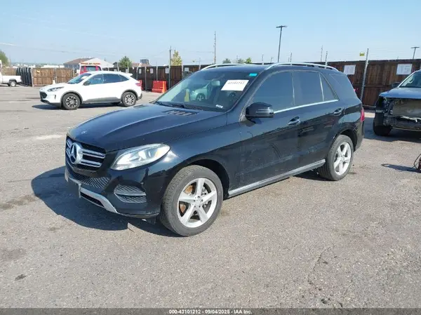4JGDA5HB9GA694463 2016 MERCEDES-BENZ GLE - Image 2