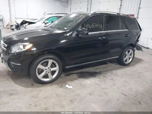 4JGDA5HB9GA701136 2016 MERCEDES-BENZ GLE - Image 2