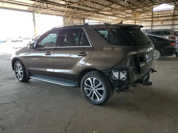 4JGDA5HB9GA728093 2016 MERCEDES-BENZ GLE - Image 2