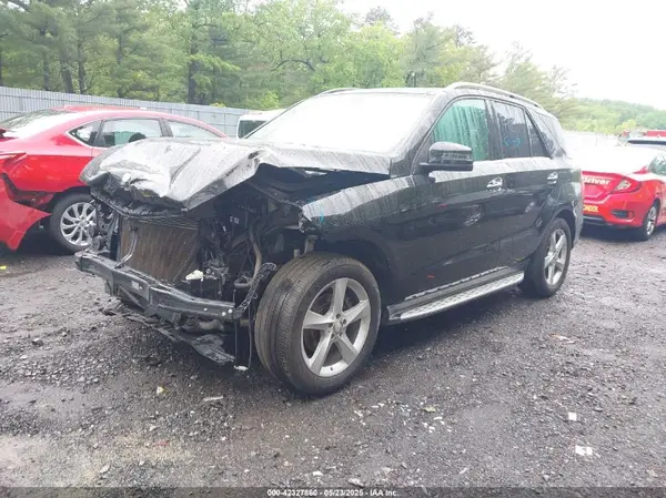 4JGDA5HB9GA730569 2016 MERCEDES-BENZ GLE - Image 2