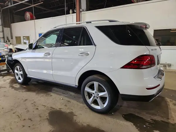 4JGDA5HB9GA743211 2016 MERCEDES-BENZ GLE - Image 2