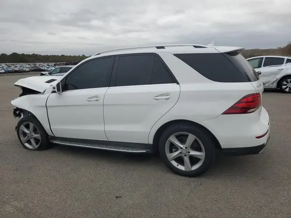 4JGDA5HB9GA806355 2016 MERCEDES-BENZ GLE - Image 2